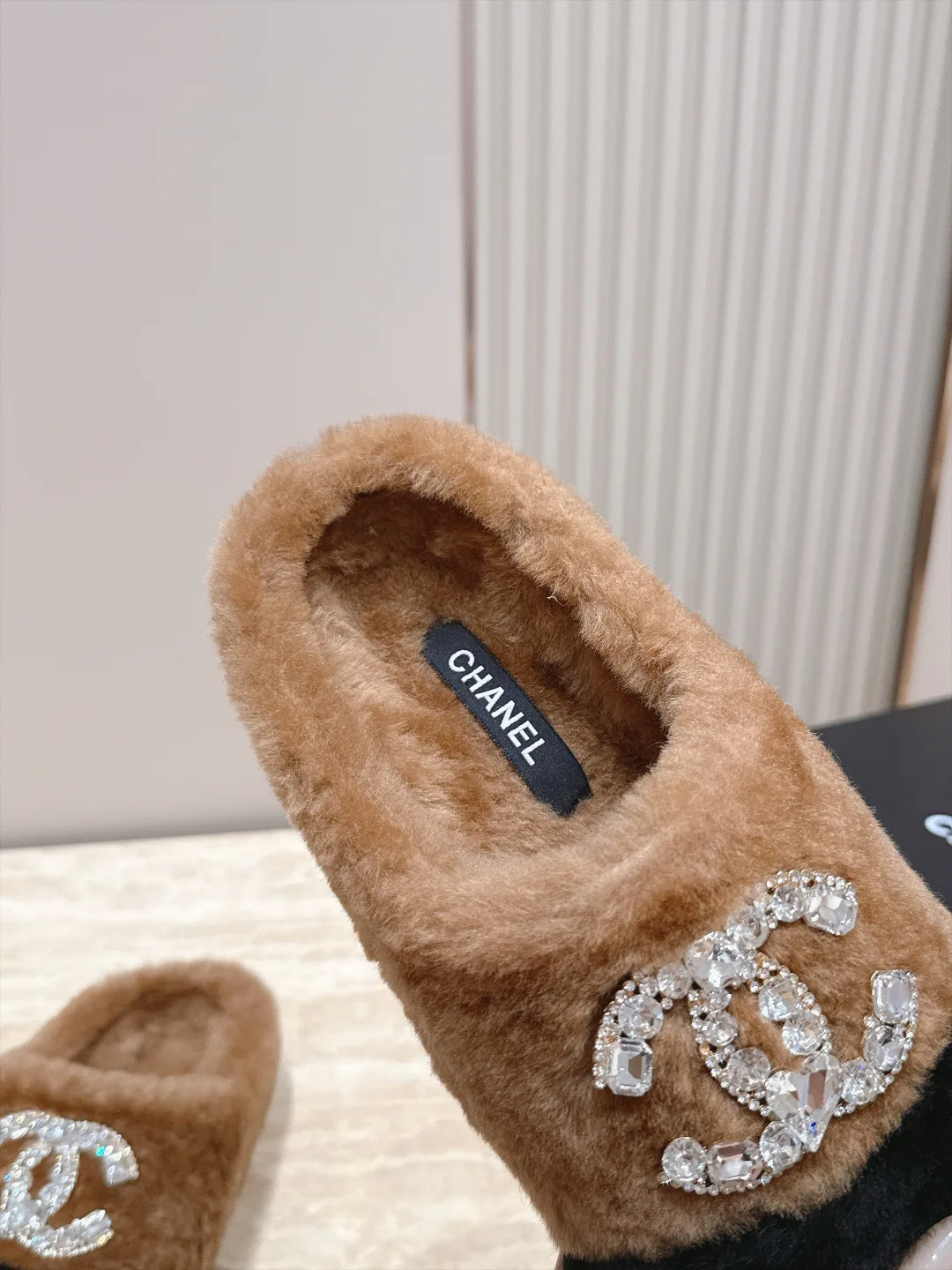 Тапочки Женские Chanel 18266277