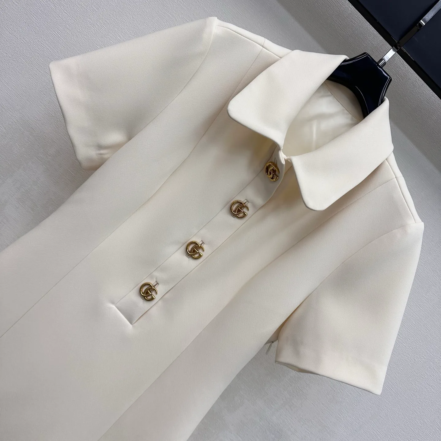 Платья Женские Gucci 17392632