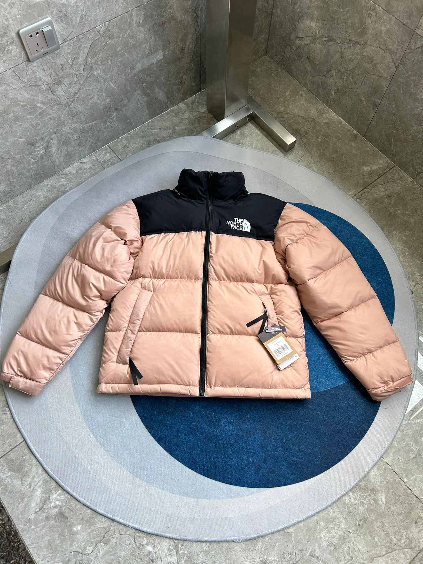 Куртки И Пуховики Женские The North Face 18509309