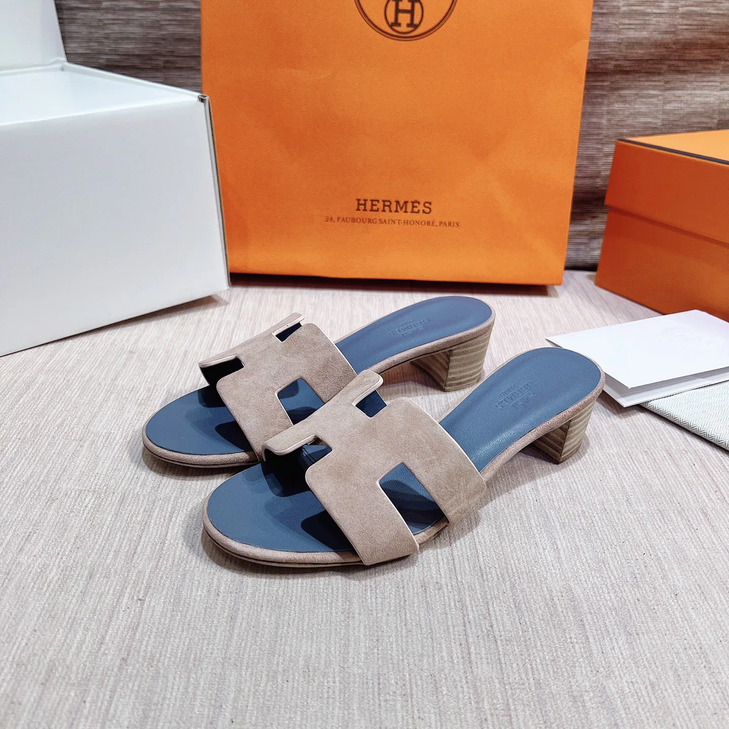 Босоножки Женские Hermes 17749534