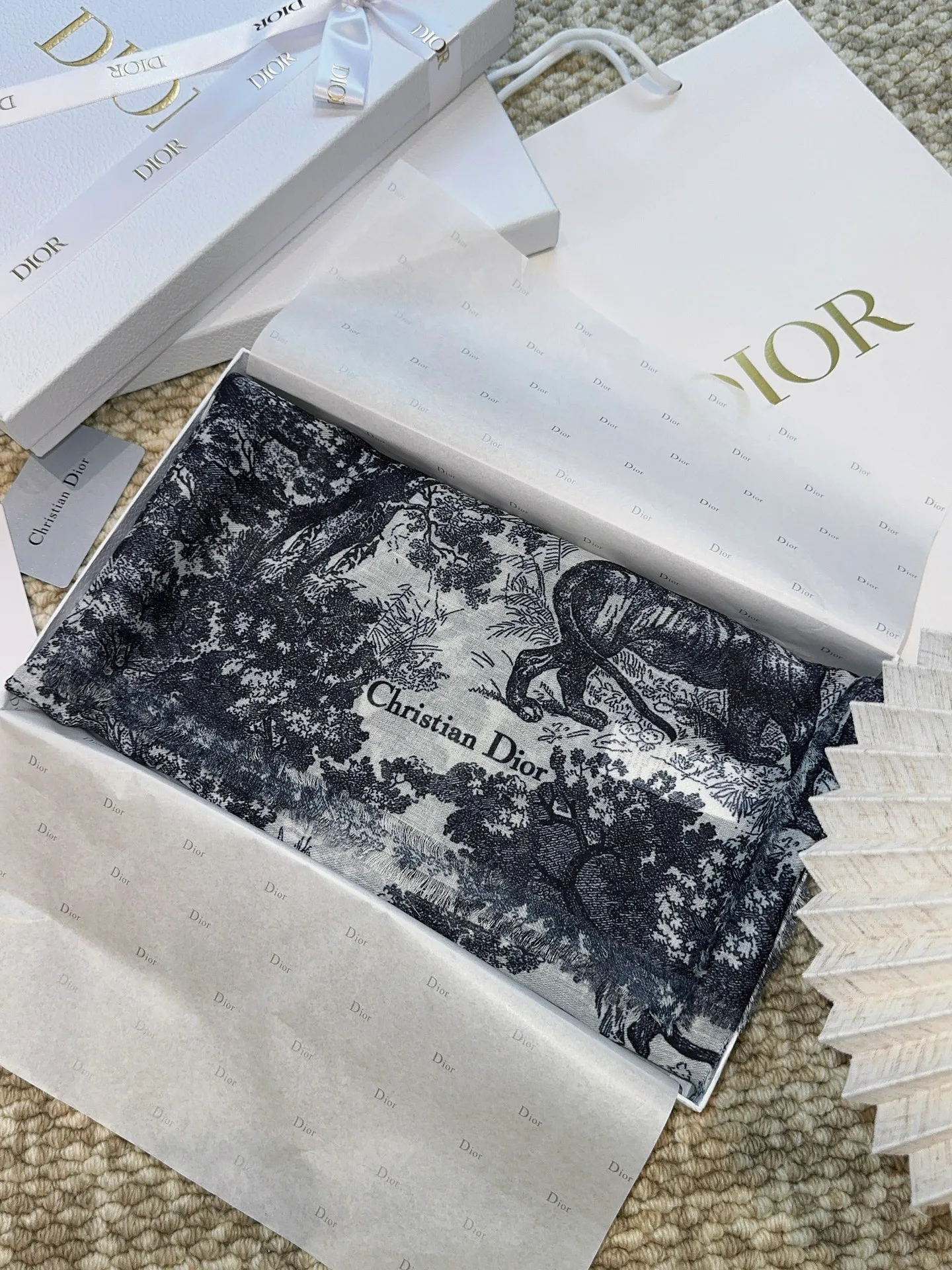 Шарфы Christian Dior 336736