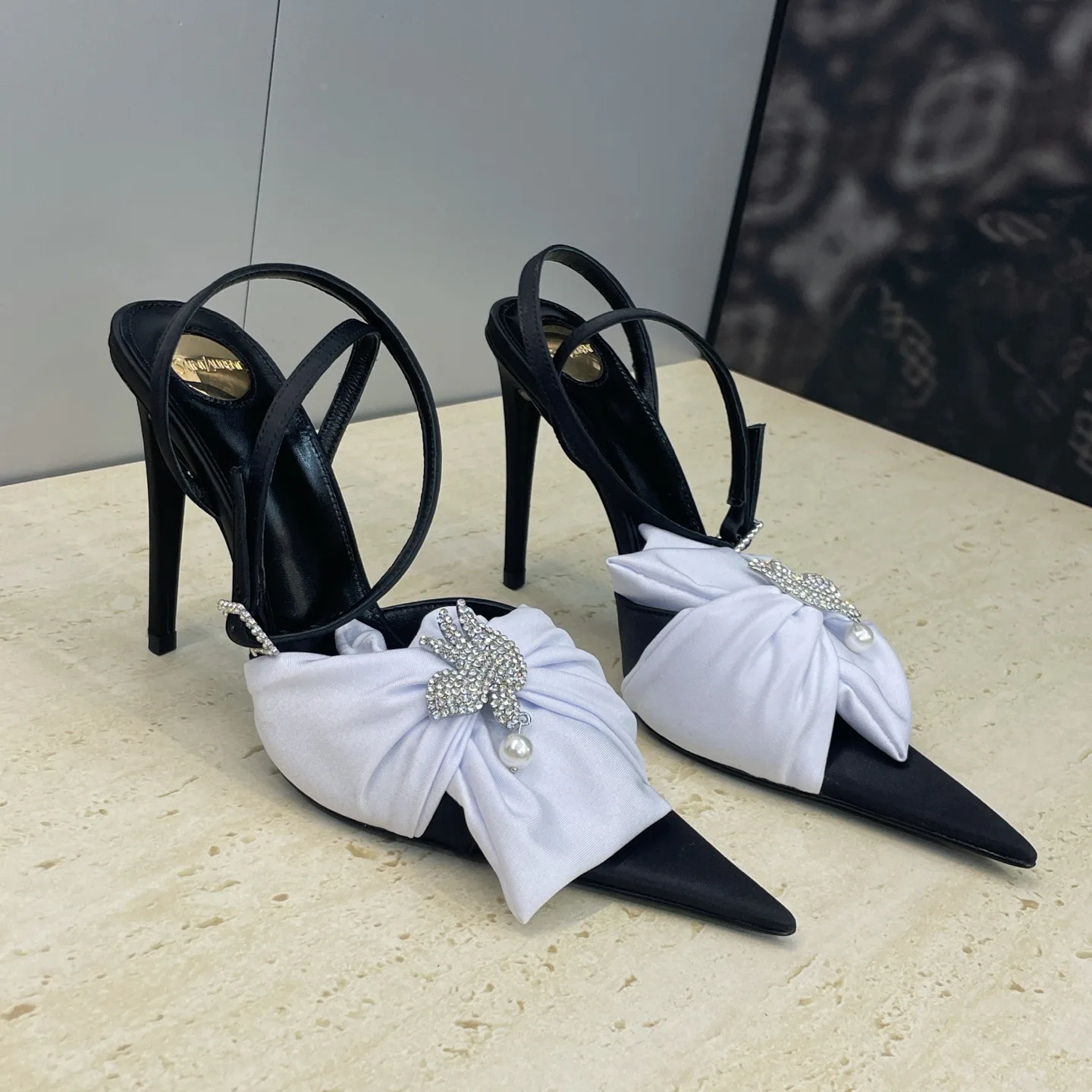 Босоножки Женские Saint Laurent 3009079