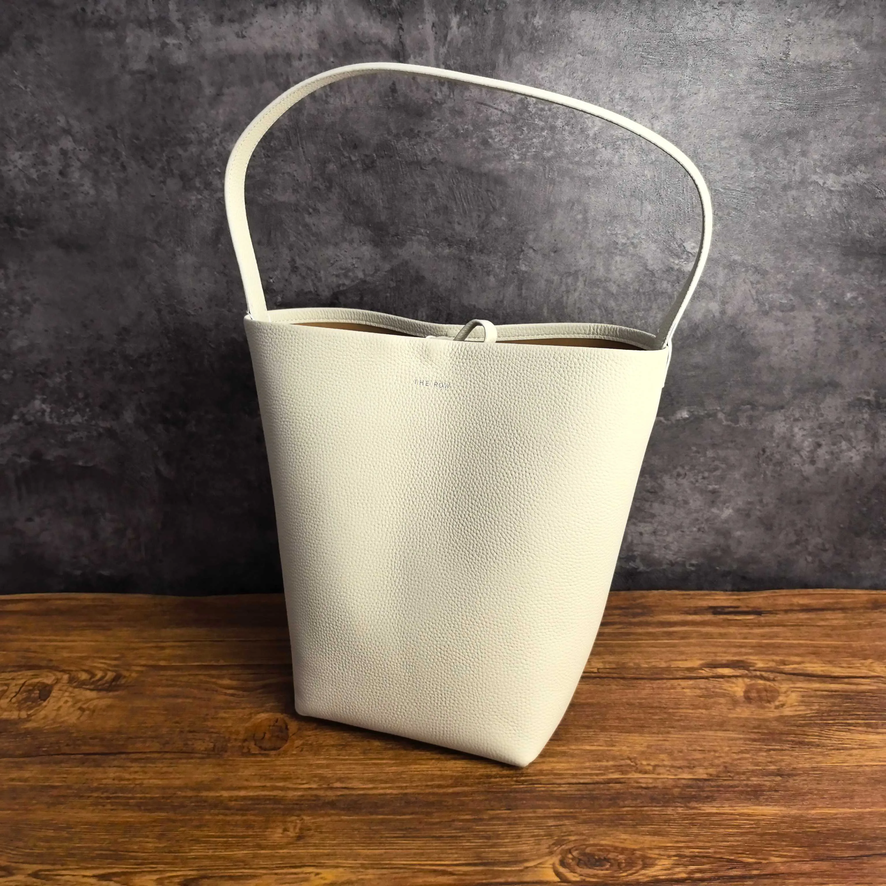 Классические Сумки Женские The Row 11603842