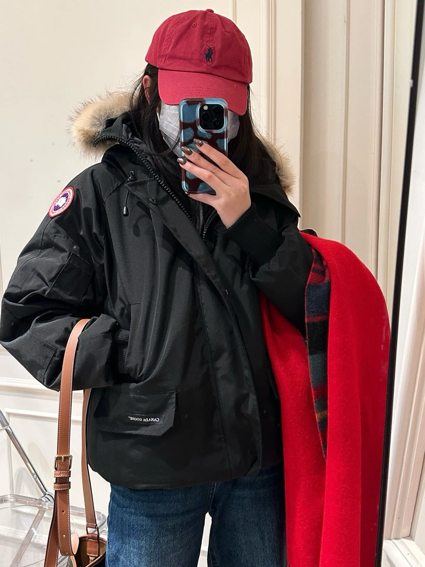 Куртки И Пуховики Женские Canada Goose 4443583