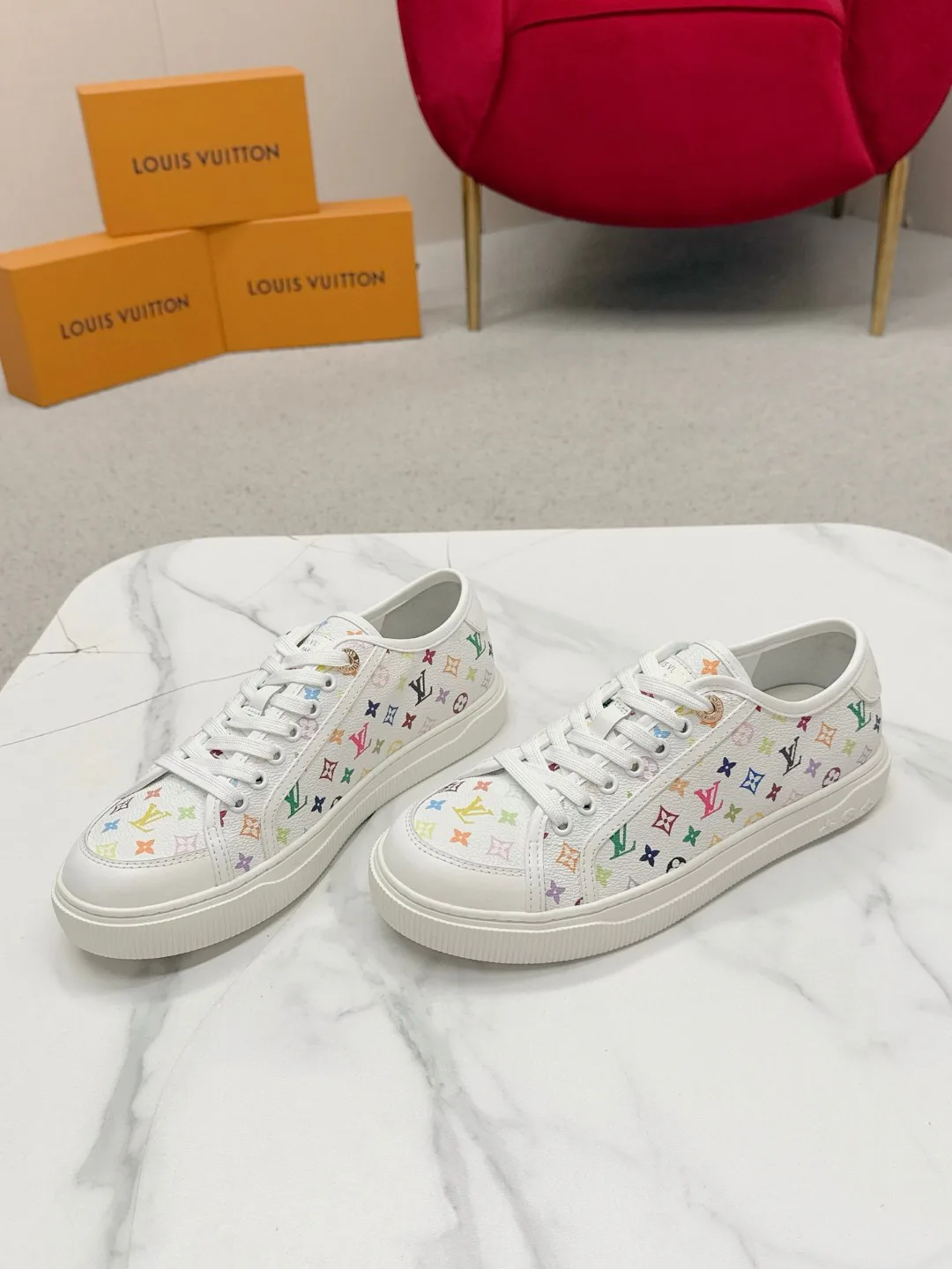 Кроссовки Женские Louis Vuitton 11871607
