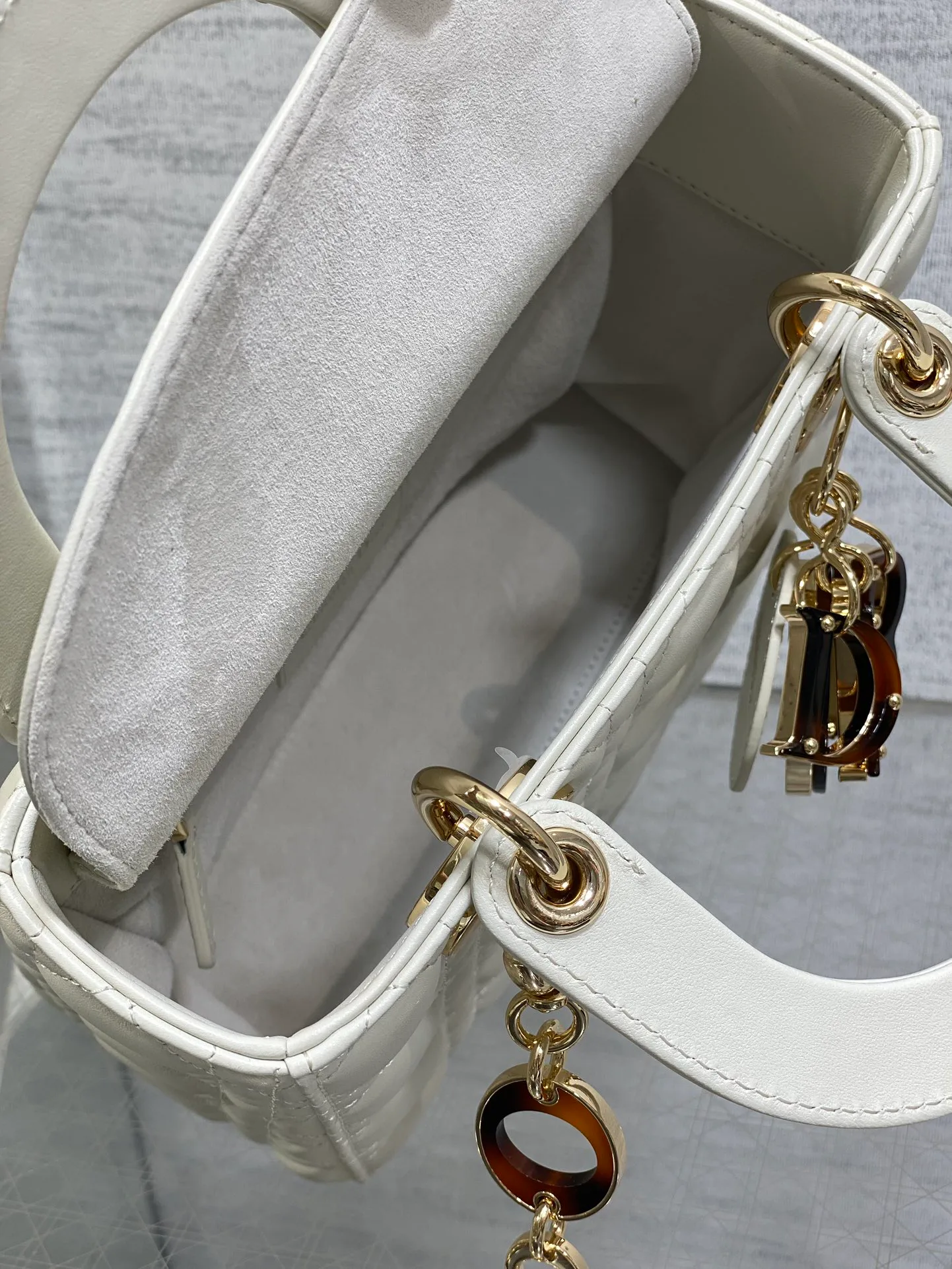 Классические Сумки Женские Christian Dior 13414279