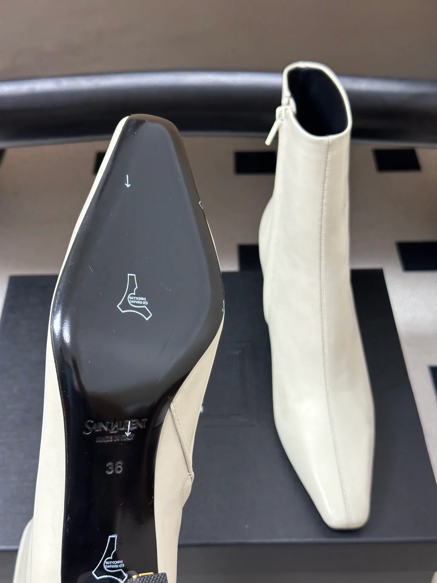 Ботильоны Женские Saint Laurent 18492621