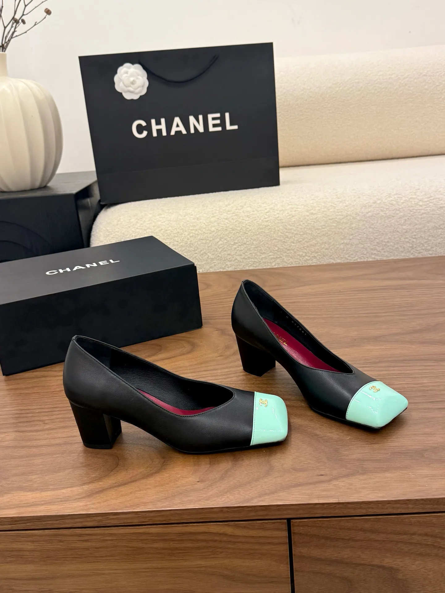 Туфли Женские Chanel 13444955