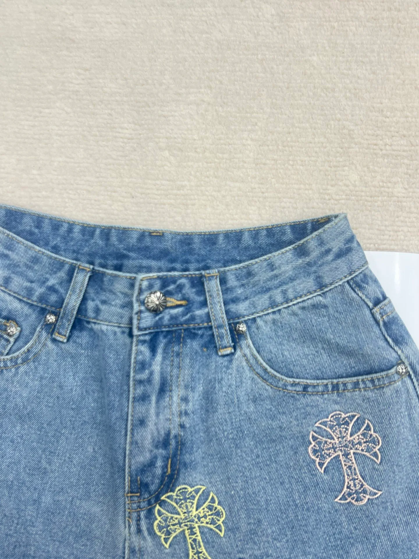 Шорты Женские Chrome Hearts 11688552