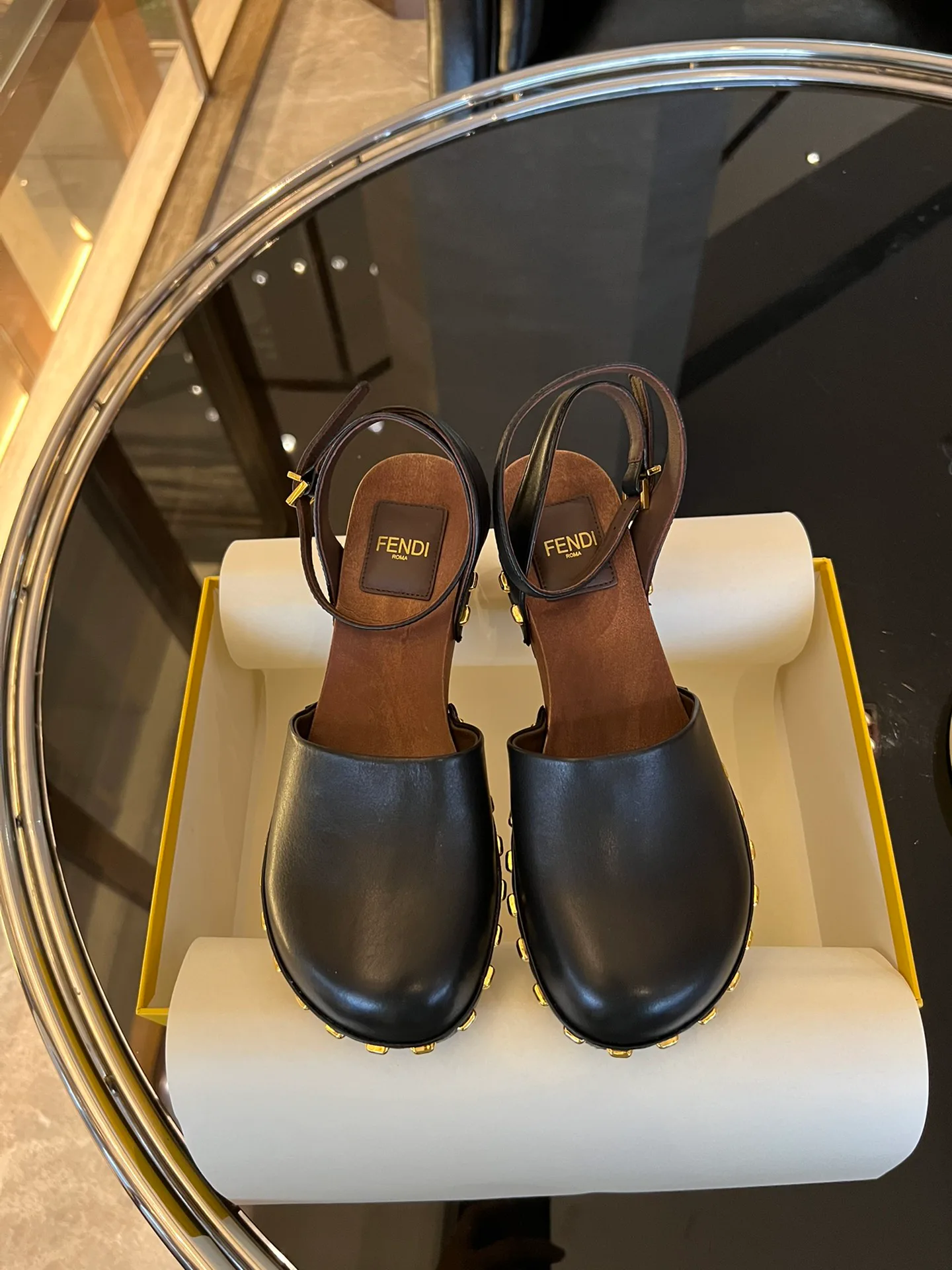 Туфли Женские Fendi 430571