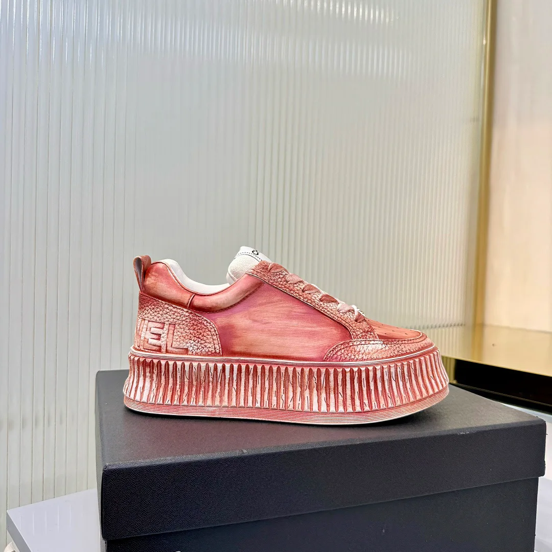 Кроссовки Женские Chanel 11605950