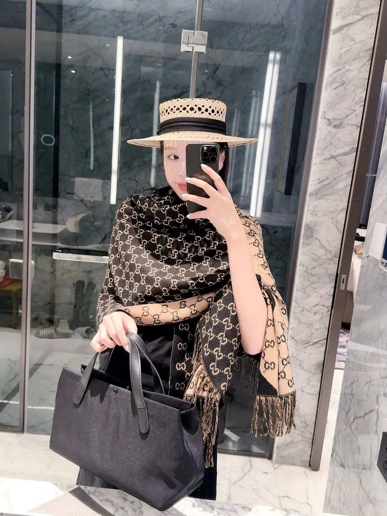 Шарфы Gucci 18322641