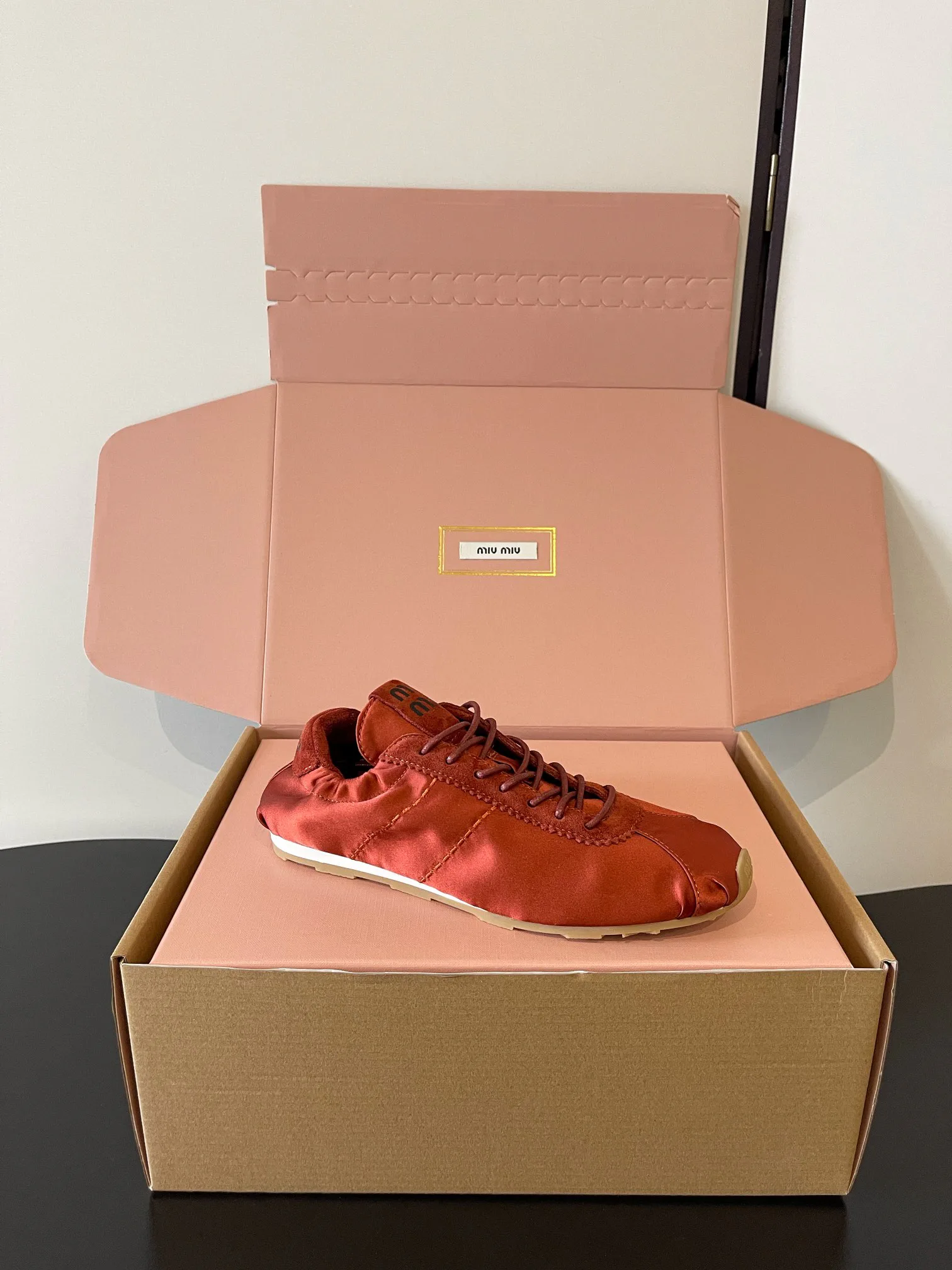 Кроссовки Женские Miu Miu 392161