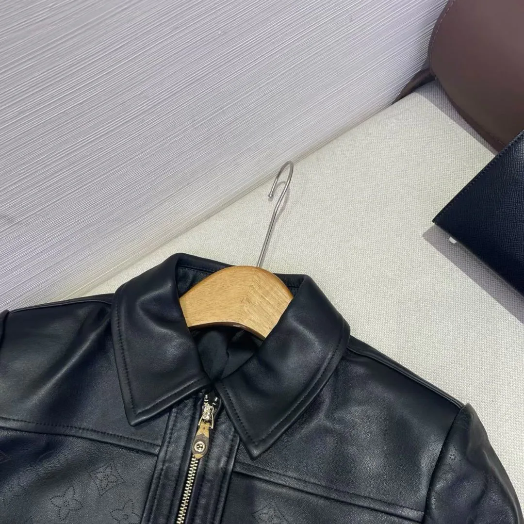 Кожаные Куртки И Дублёнки Женские Louis Vuitton 17998950