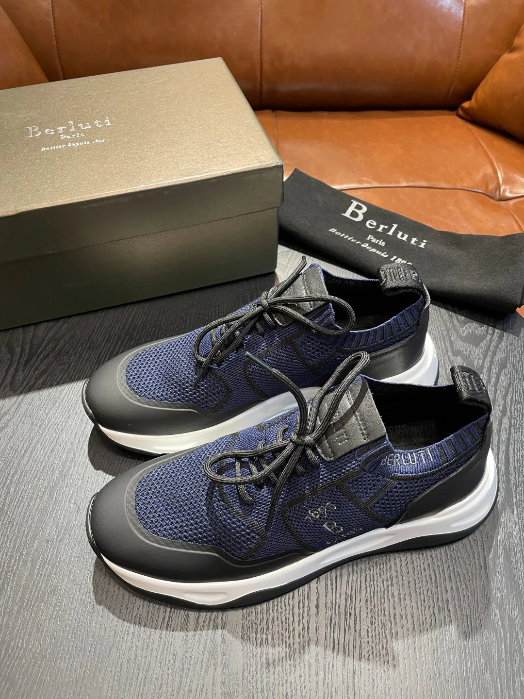 Кроссовки Мужские Berluti 861293
