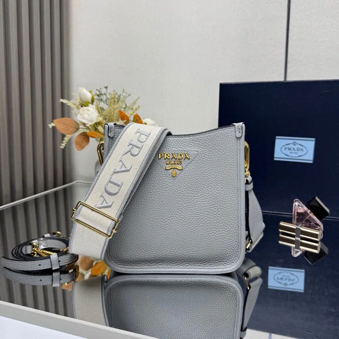 Сумки На Ремне Женские Prada 13332190