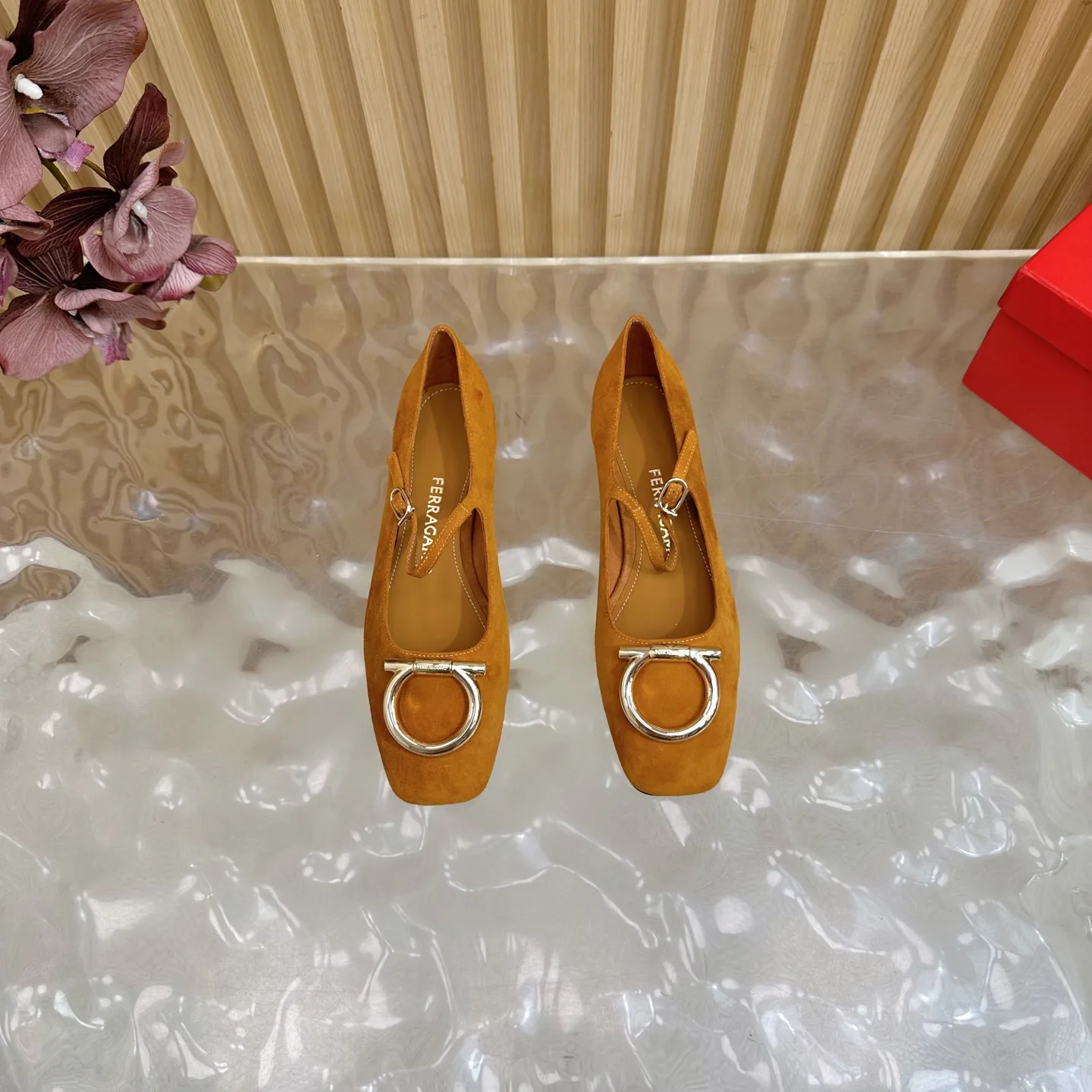 Туфли Женские Salvatore Ferragamo 113688