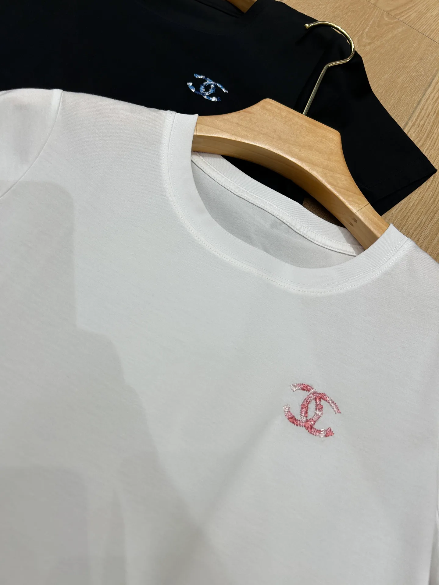 Футболки Женские Chanel 11827978