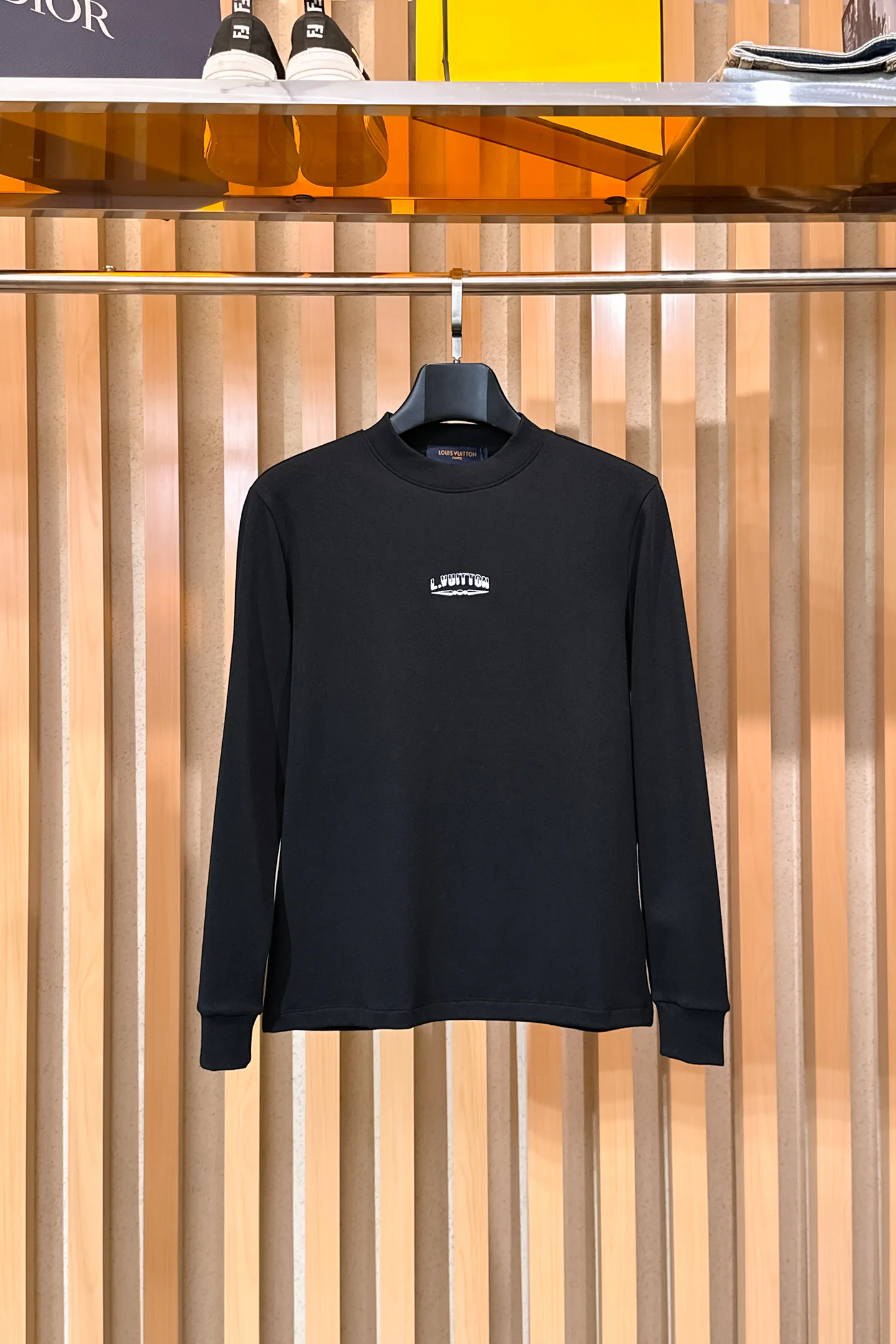Лонгсливы Мужские Louis Vuitton 235356