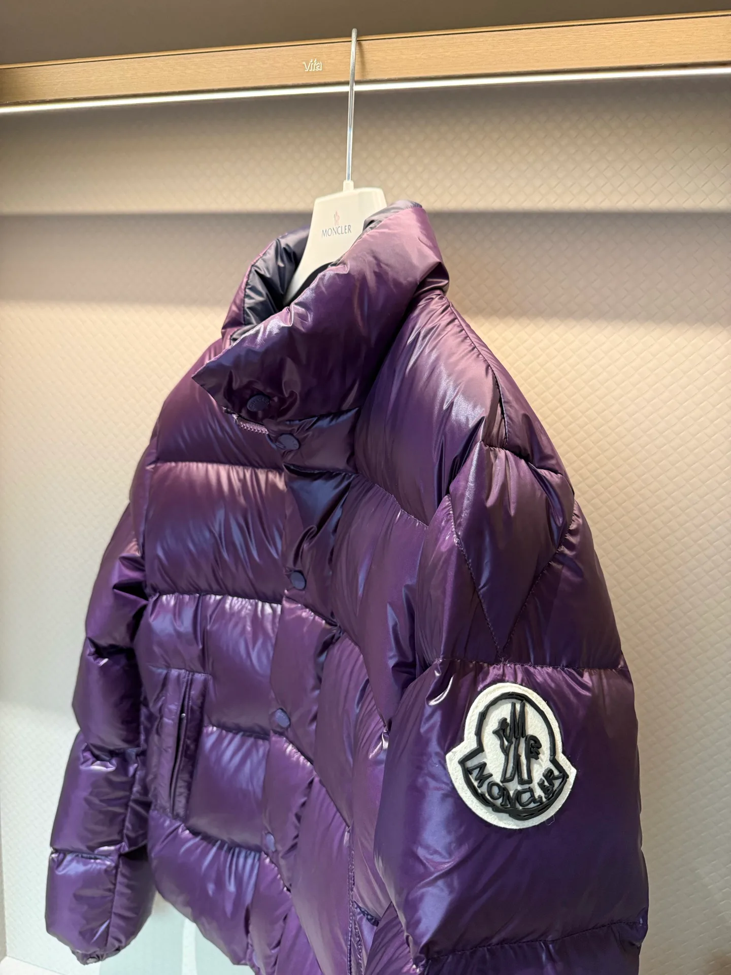 Куртки И Пуховики Женские Moncler 18956291