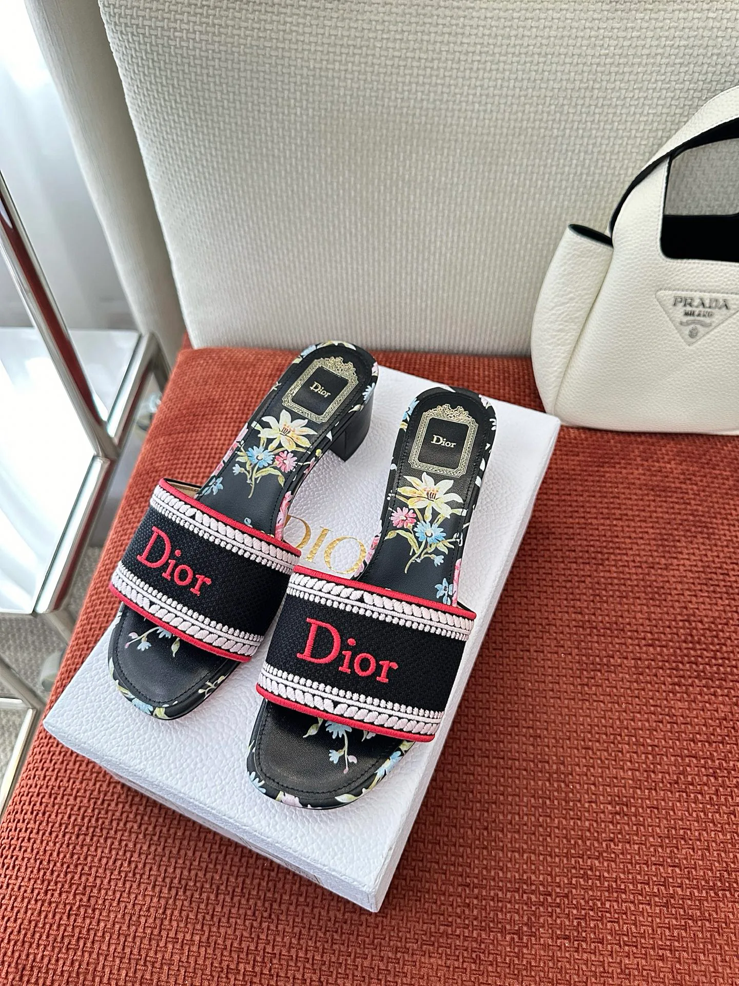 Сандалии Женские Christian Dior 13084449