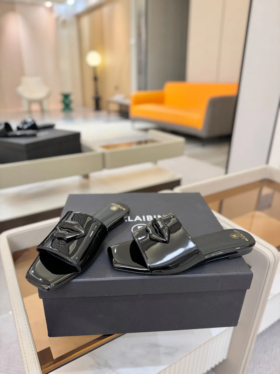 Шлепанцы Женские Balmain 840983