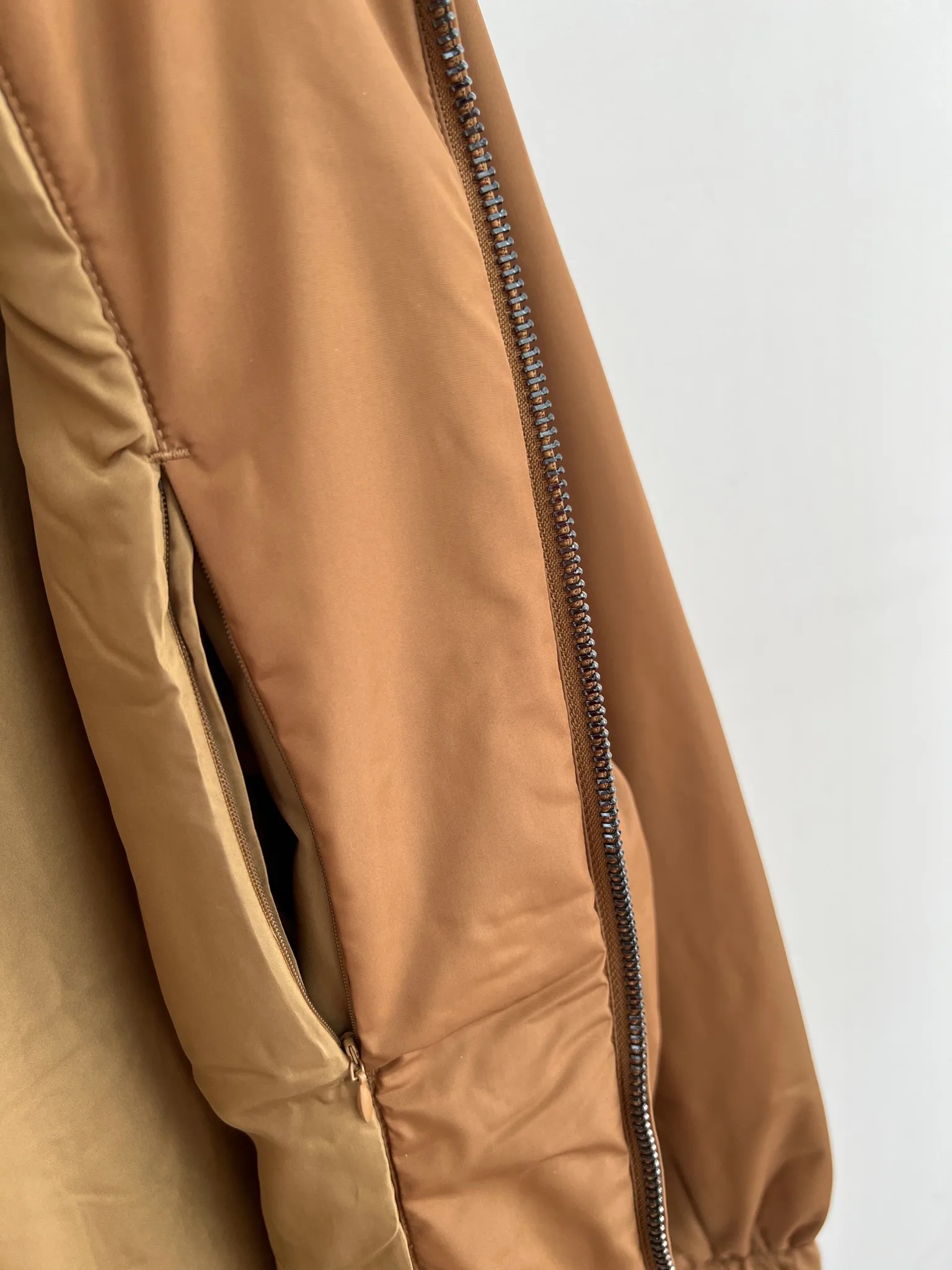 Куртки И Пуховики Женские Burberry 18415755