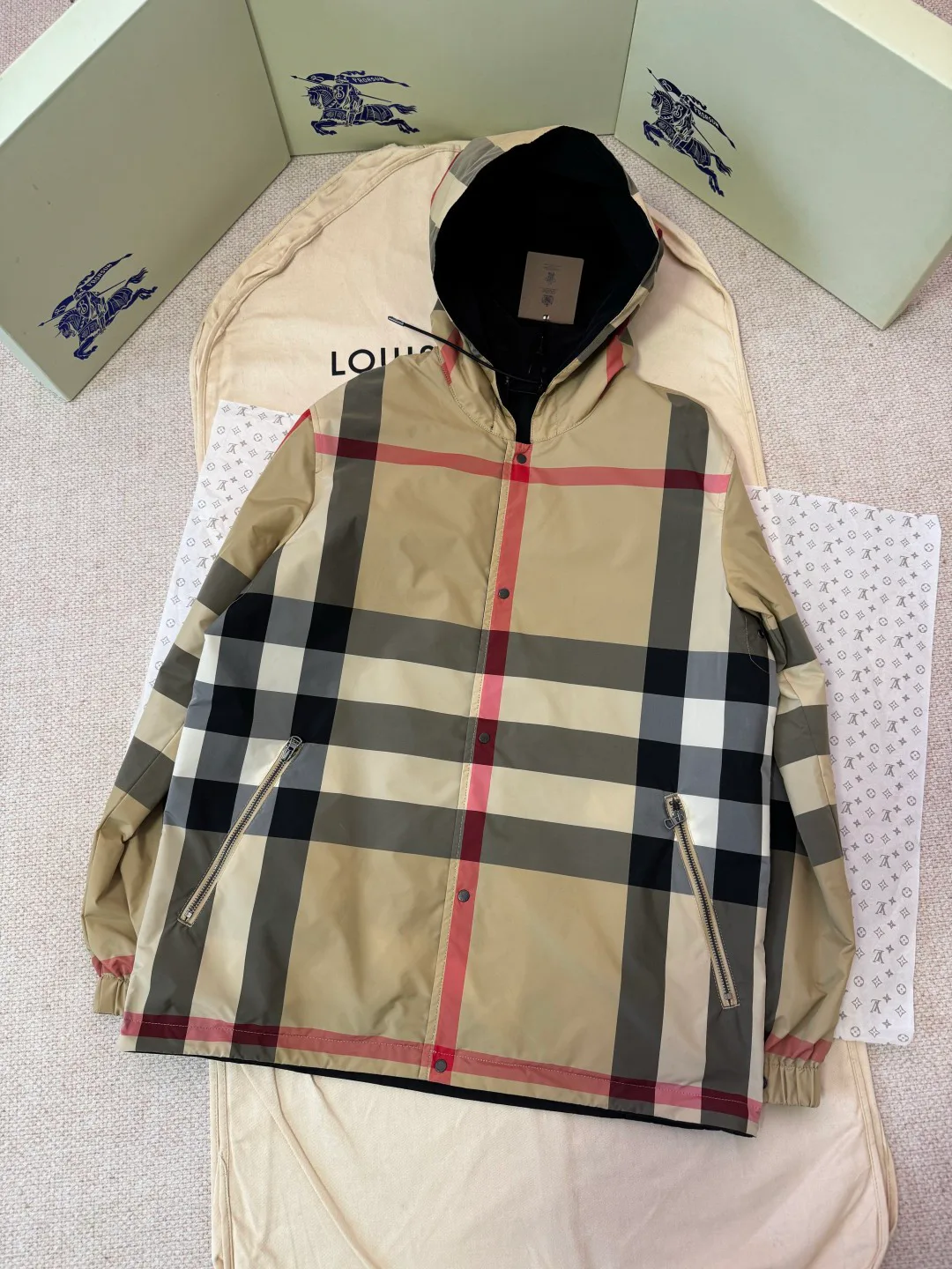 Куртки И Пуховики Мужские Burberry 11245908