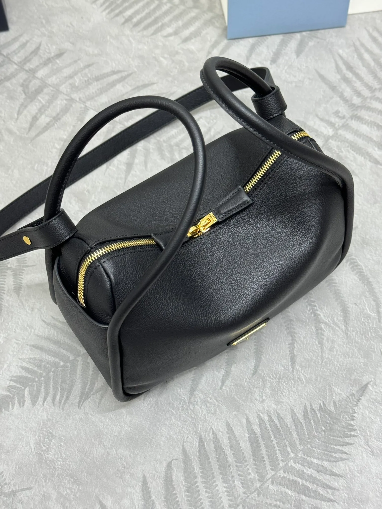 Сумки На Ремне Женские Prada 723948