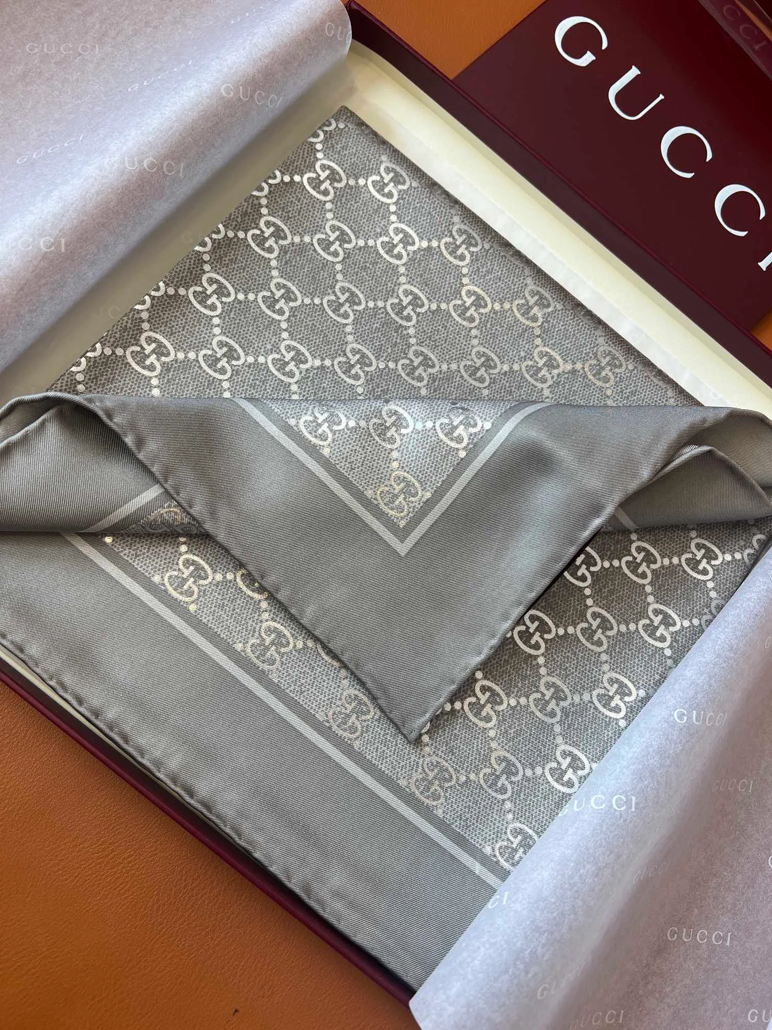 Платки Gucci 11616394