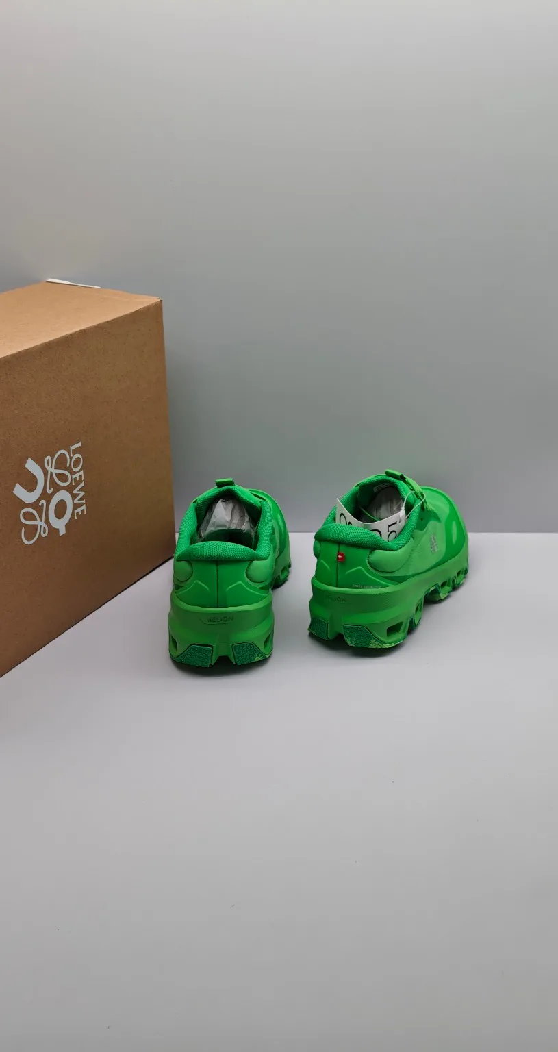 Кроссовки Женские Loewe 13193862