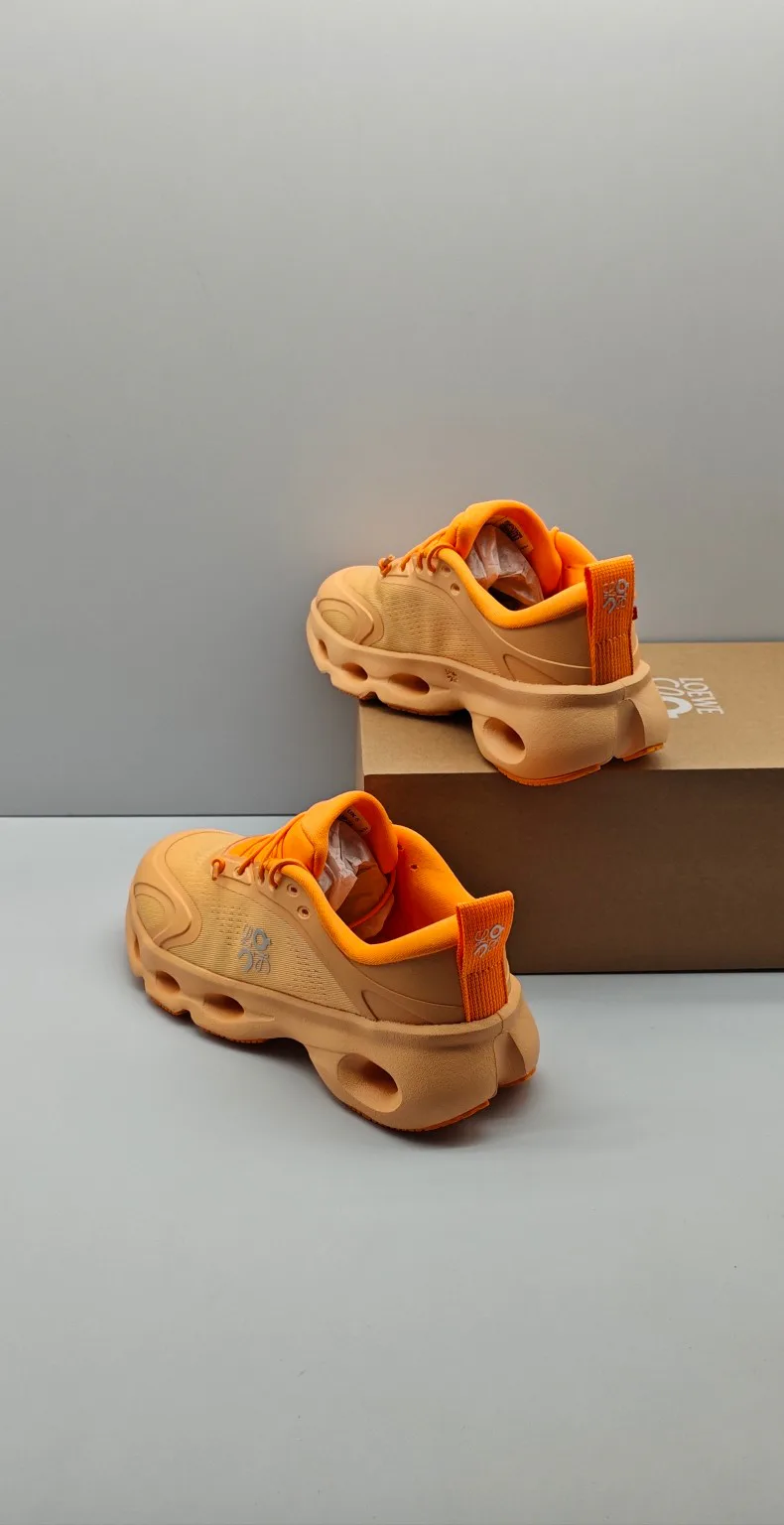 Кроссовки Женские Loewe 13193992