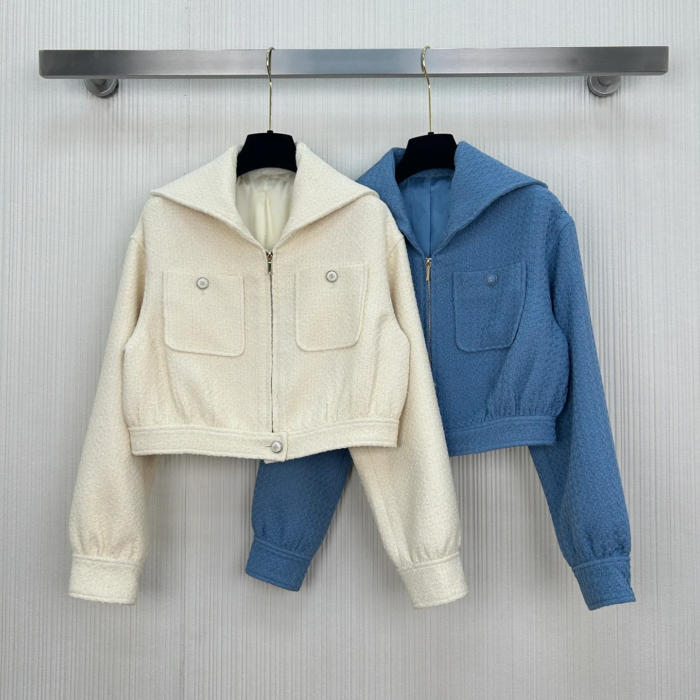 Куртки И Пуховики Женские Chanel 6651260