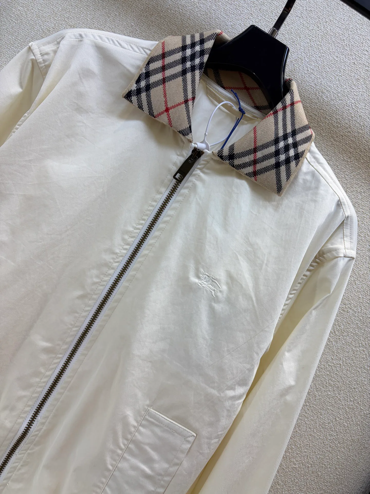 Куртки И Пуховики Женские Burberry 18722109