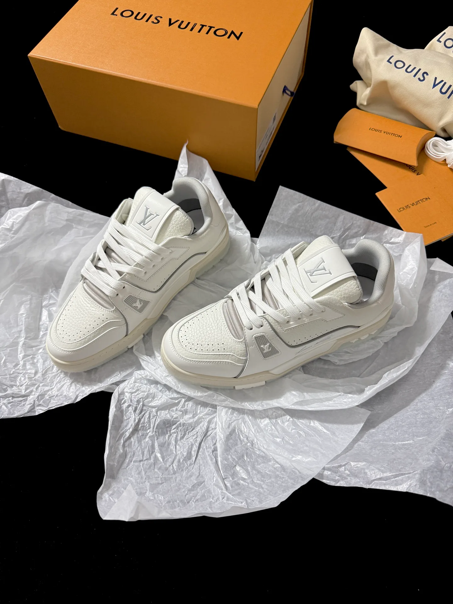 Кроссовки Женские Louis Vuitton 91223