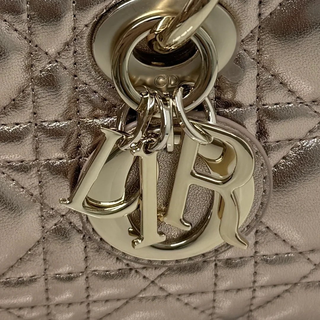 Классические Сумки Женские Christian Dior 18116365