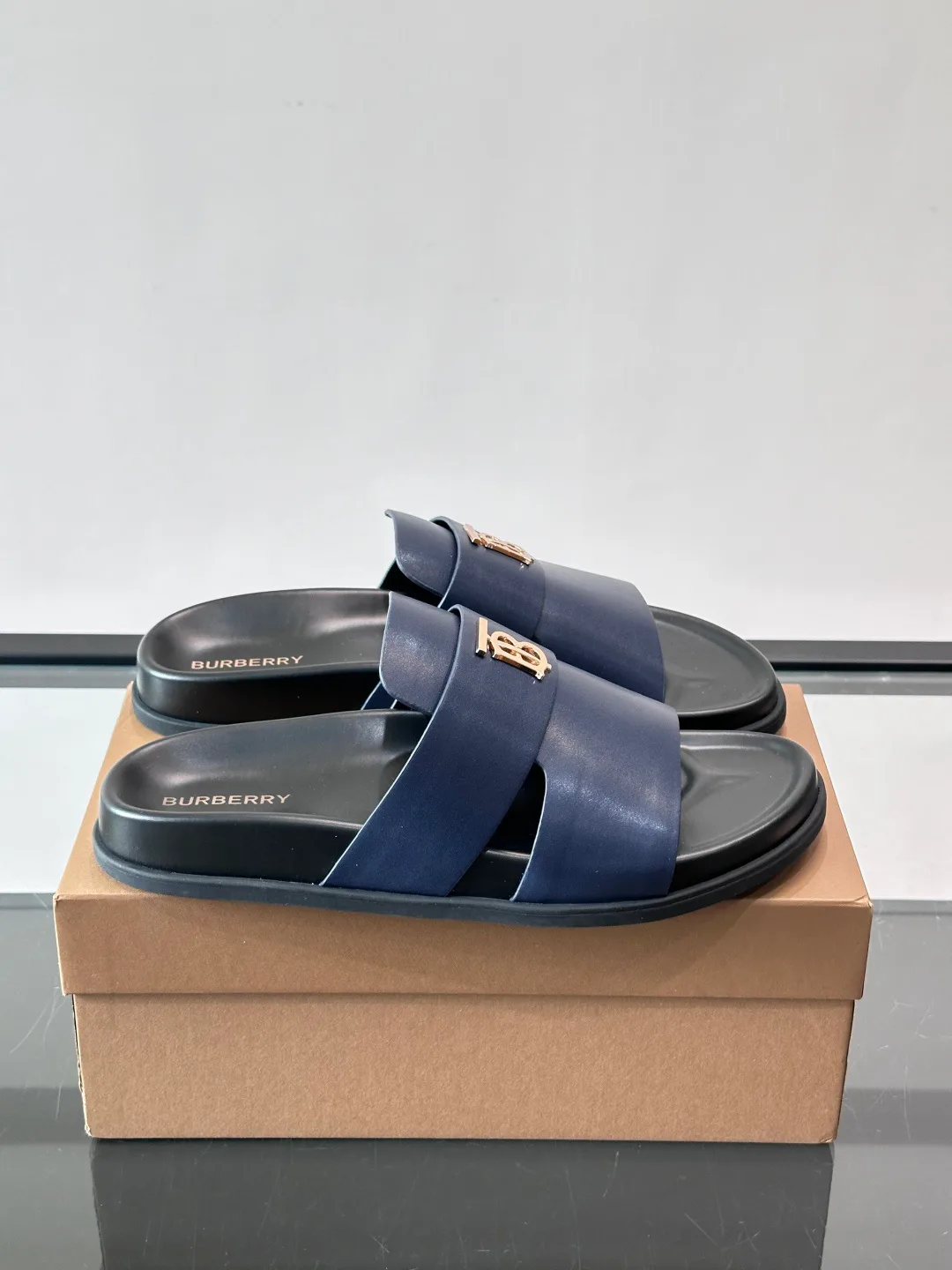 Сандалии Мужские Burberry 13546898