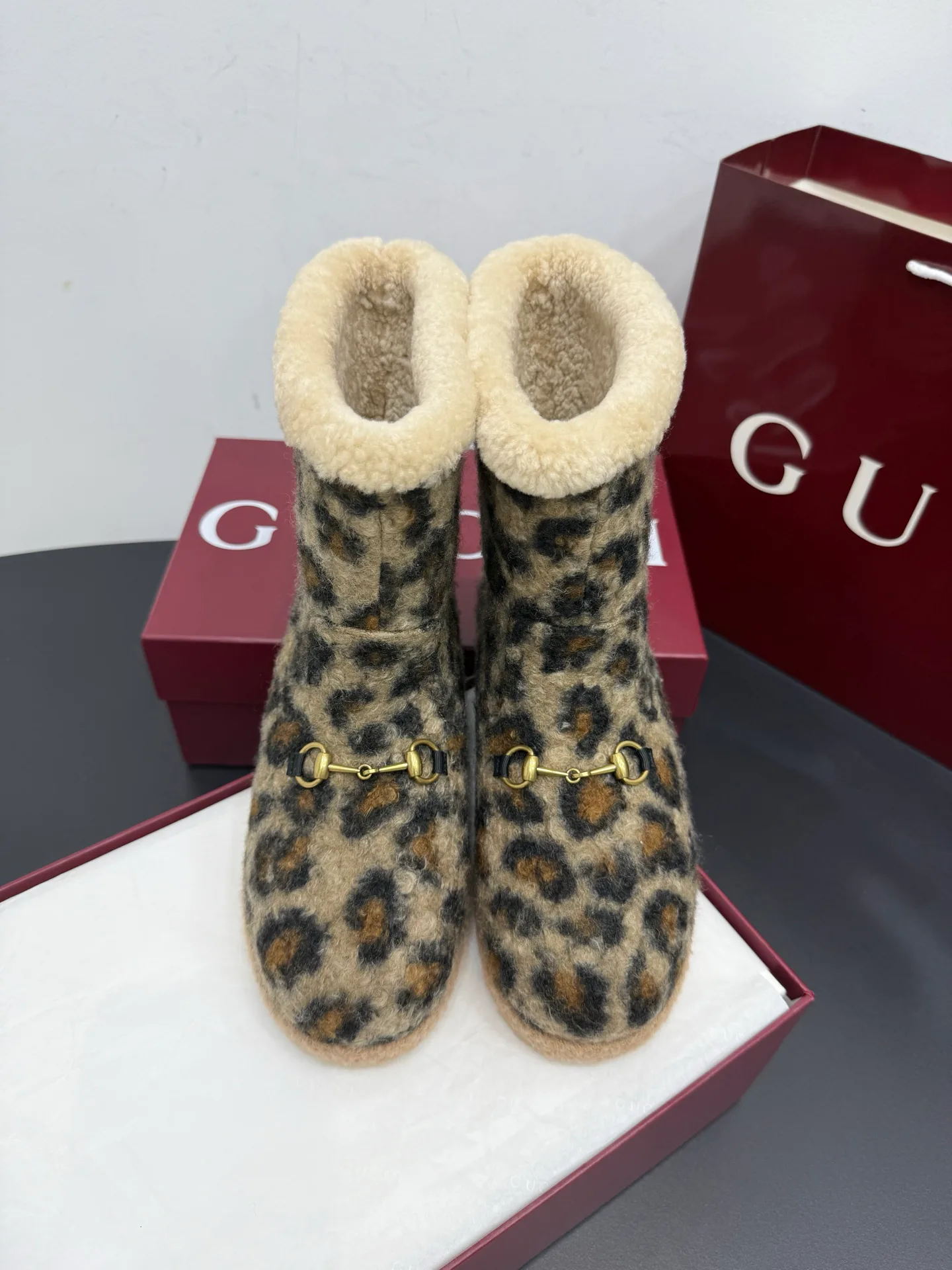 Угги Женские Gucci 18393465