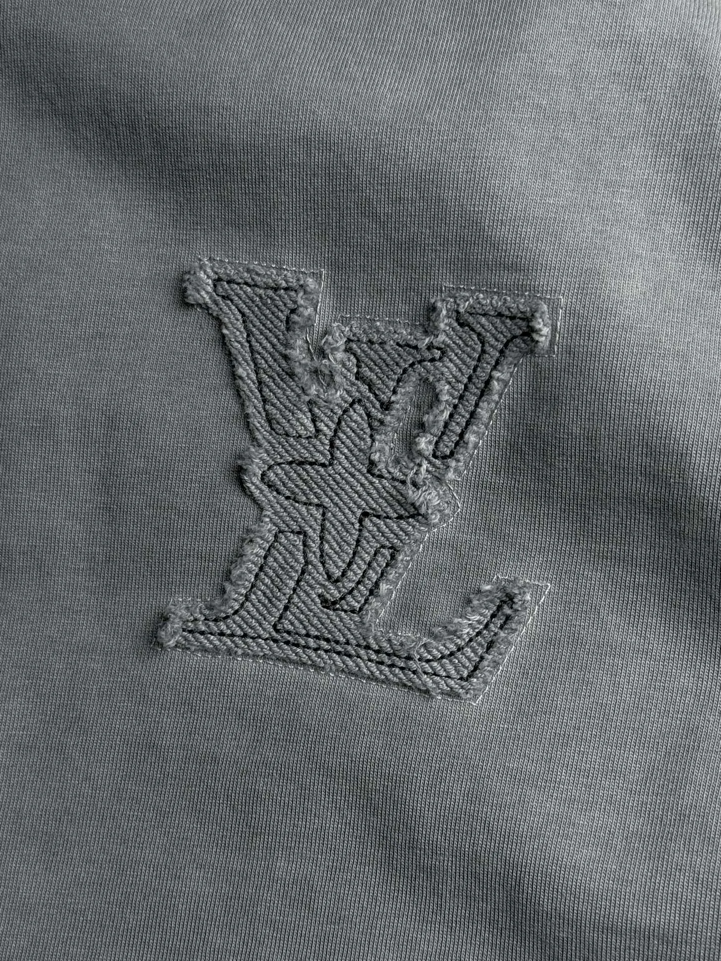 Футболки Женские Louis Vuitton 11894086