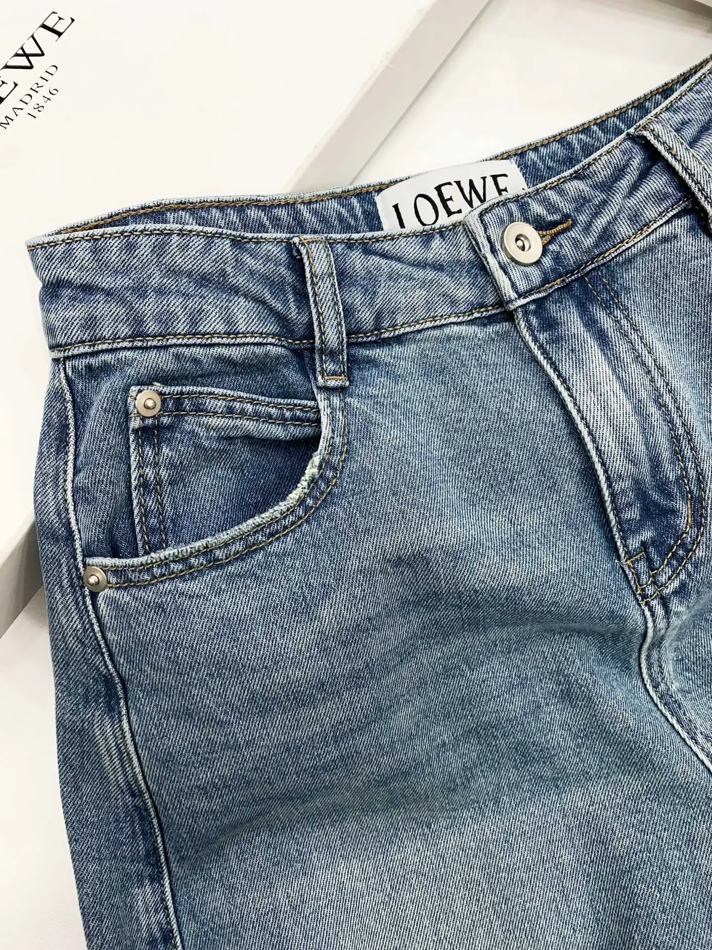 Джинсы Женские Loewe 12729756