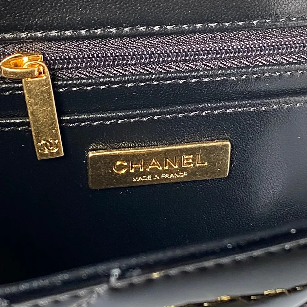 Классические Сумки Женские Chanel 18207721