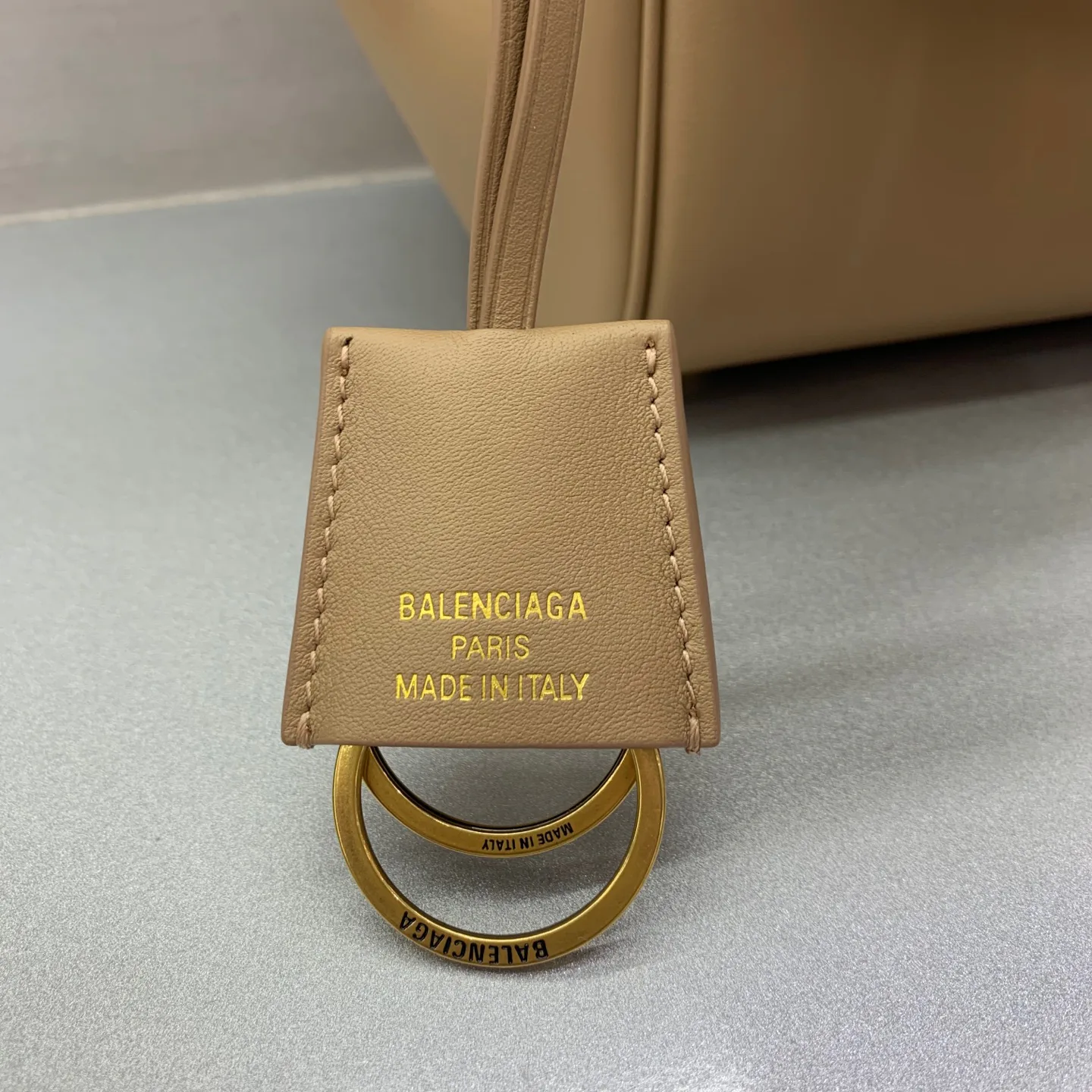 Классические Сумки Женские Balenciaga 11864245