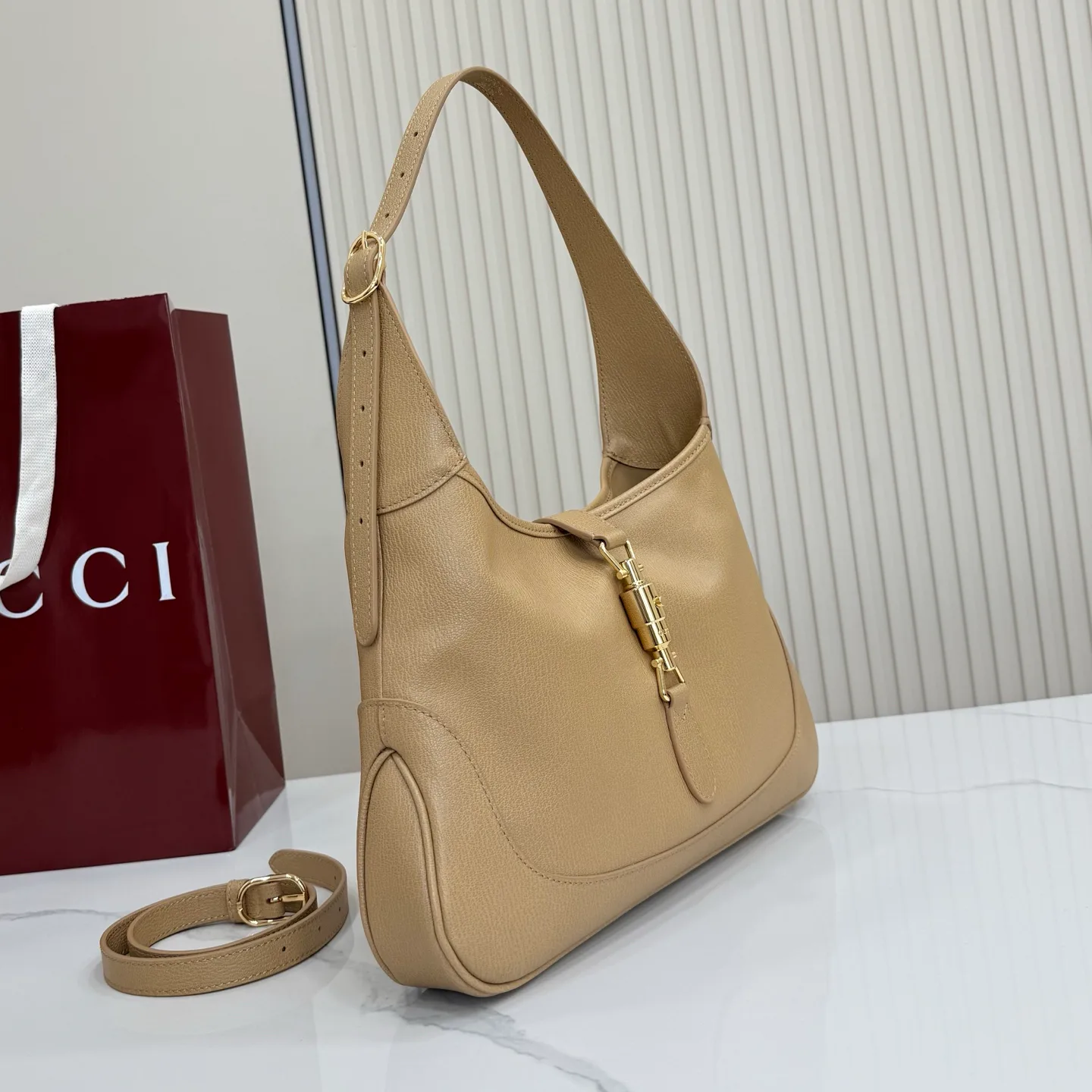 Классические Сумки Женские Gucci 17243042