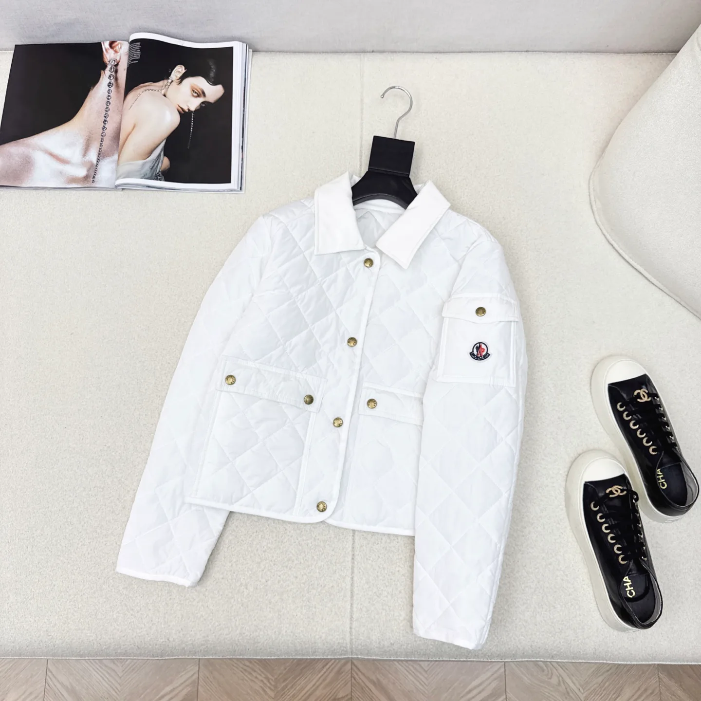 Куртки И Пуховики Женские Moncler 818848