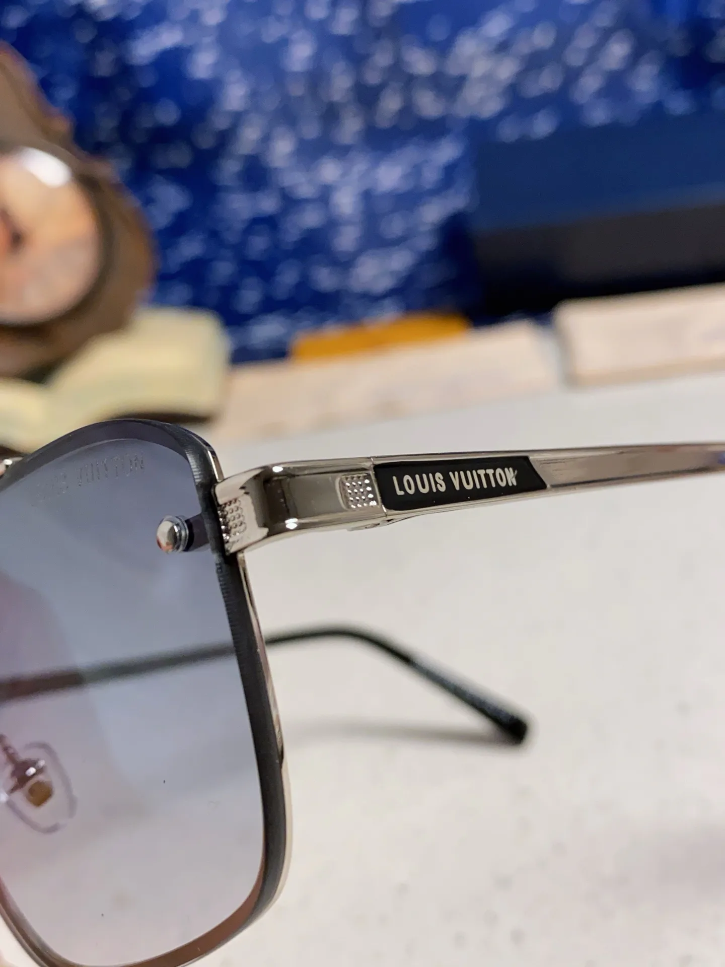 Очки Louis Vuitton 10842037