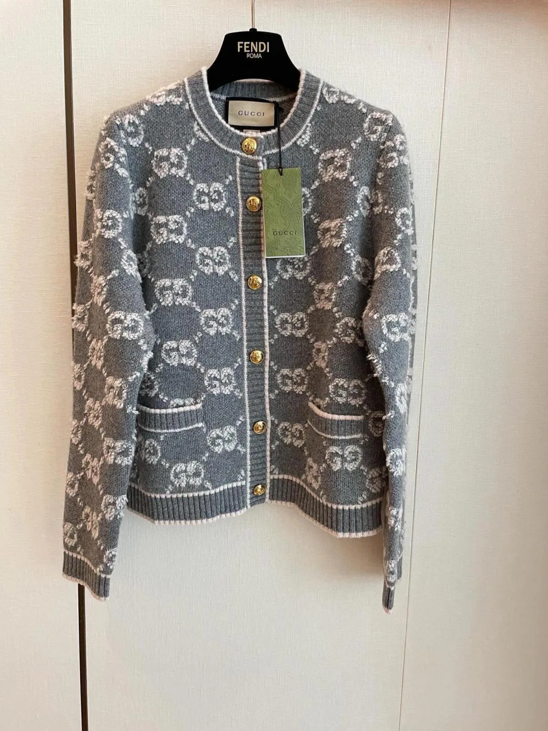 Джемперы И Свитеры Женские Gucci 17952956