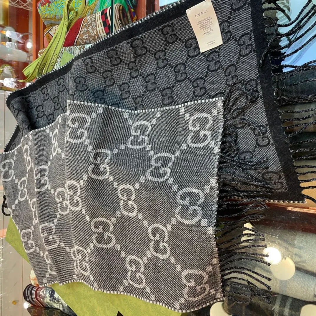 Шарфы Gucci 15286