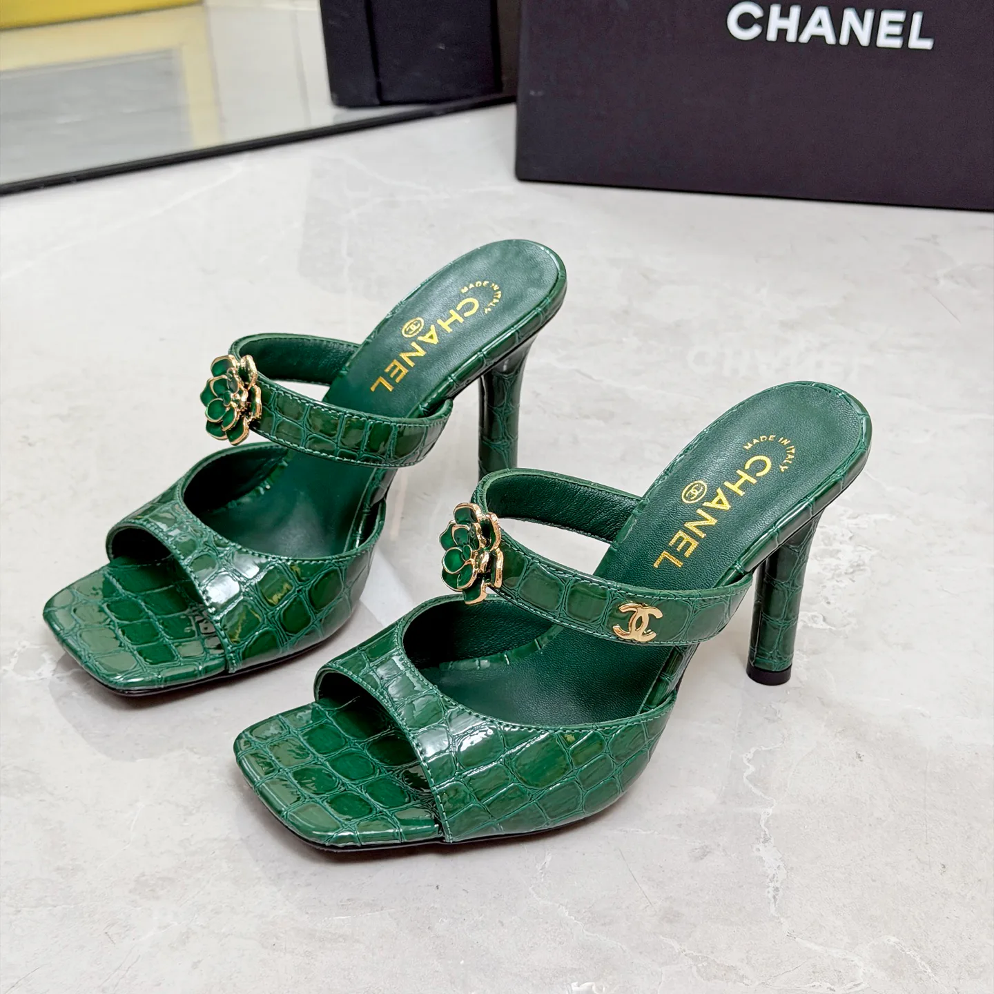 Босоножки Женские Chanel 17335031