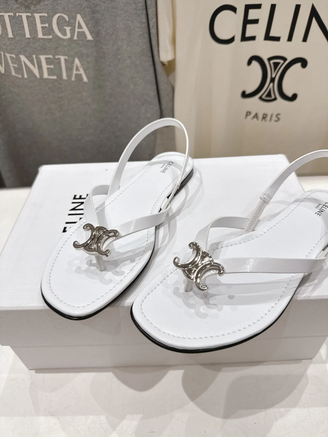 Сандалии Женские Celine 13077270
