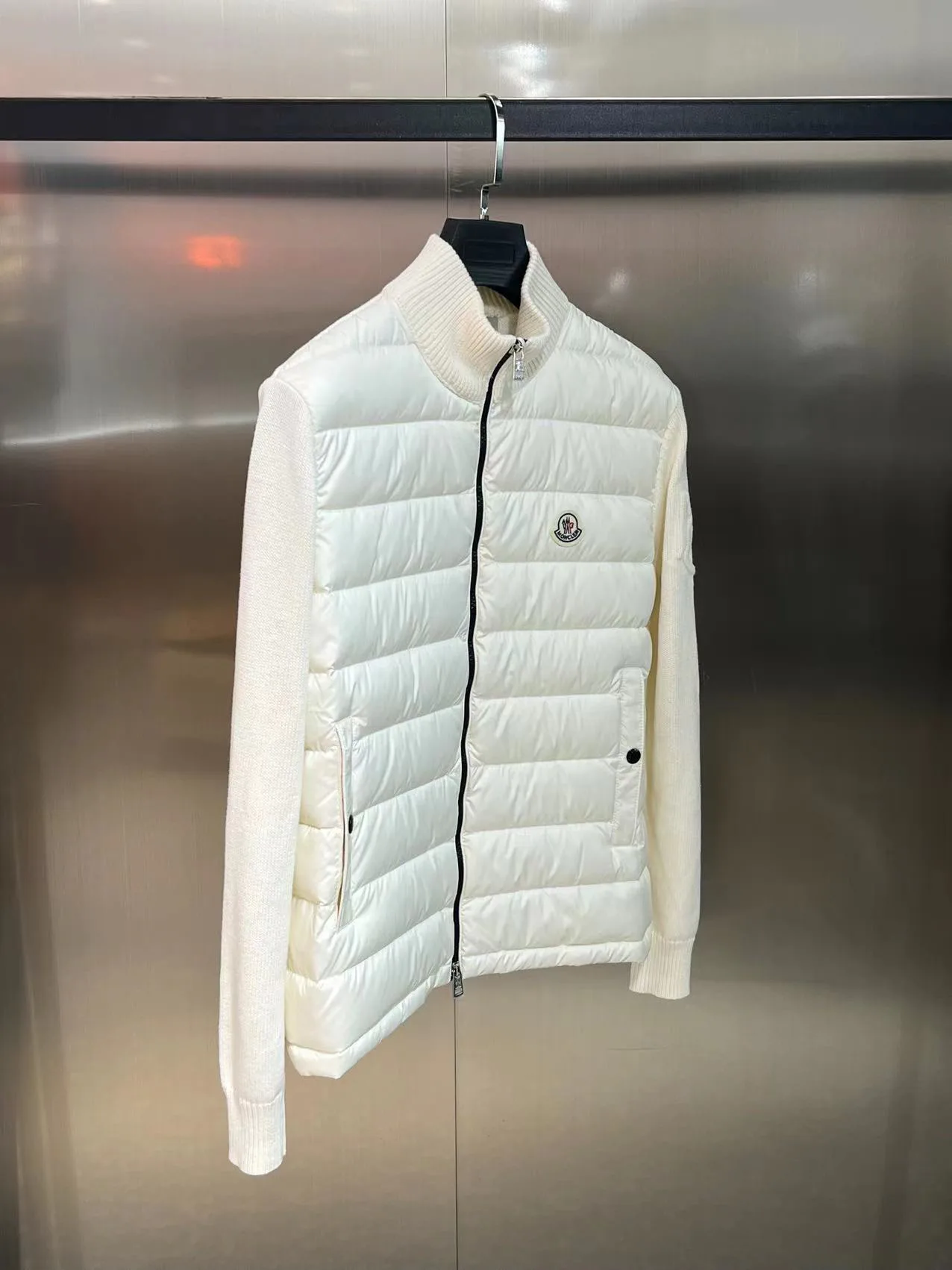 Куртки И Пуховики Мужские Moncler 17542616